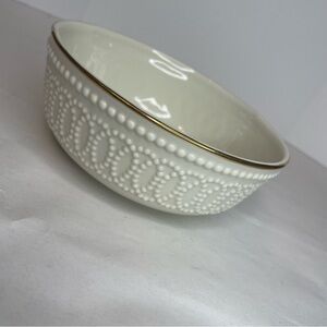 Lenox Ivory Porcelain Bowl – Gold Rim – 5.5” Embossed Decorative Dish